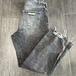 Stylish Gray Distressed Men's Jeans